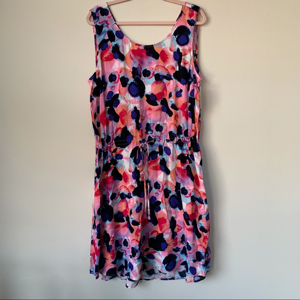 Bit & Bridle NWT Dress Multicolor Abstract Sleeveless Cinch Tie Waist Size Large